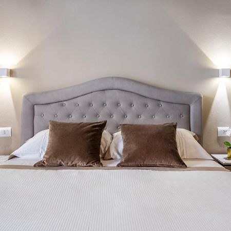 Santa Croce Luxury Suite - Dolcevita Holiday Firenze Eksteriør bilde