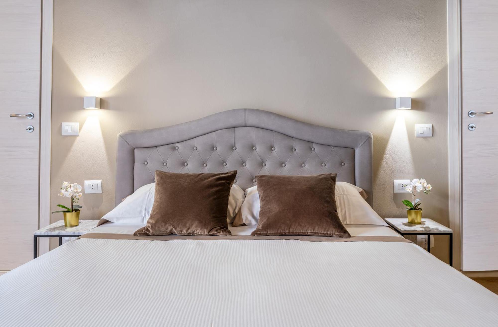 Santa Croce Luxury Suite - Dolcevita Holiday Firenze Eksteriør bilde