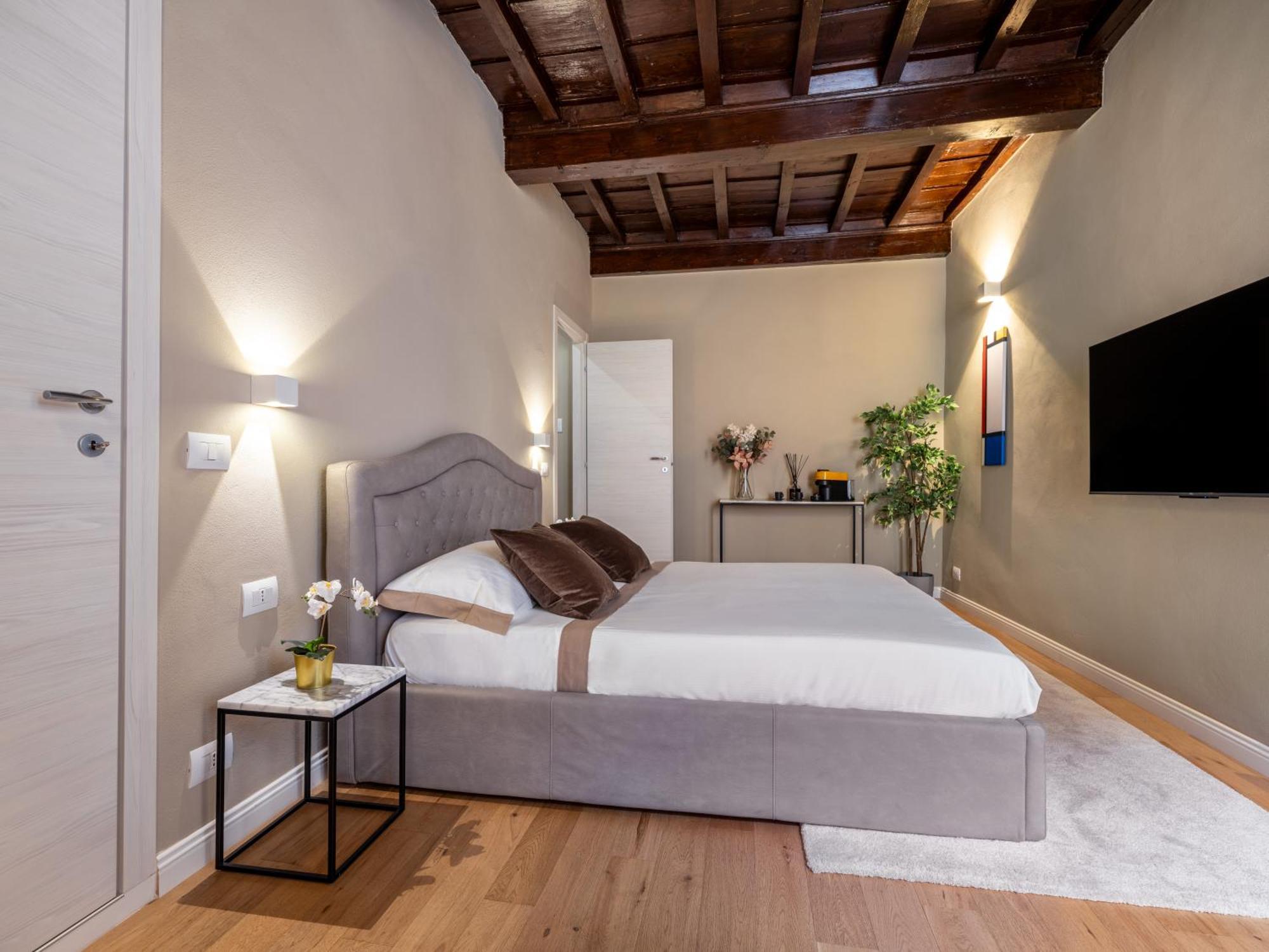 Santa Croce Luxury Suite - Dolcevita Holiday Firenze Eksteriør bilde